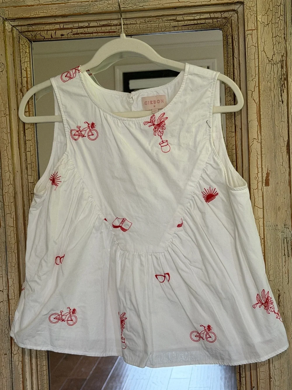 Ciebon white skirt